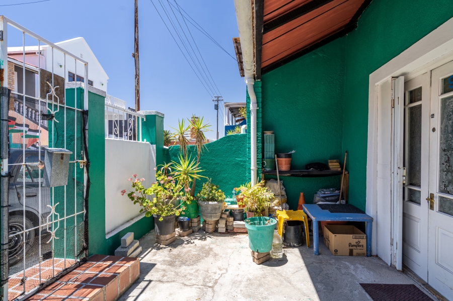 2 Bedroom Property for Sale in Bo Kaap Western Cape